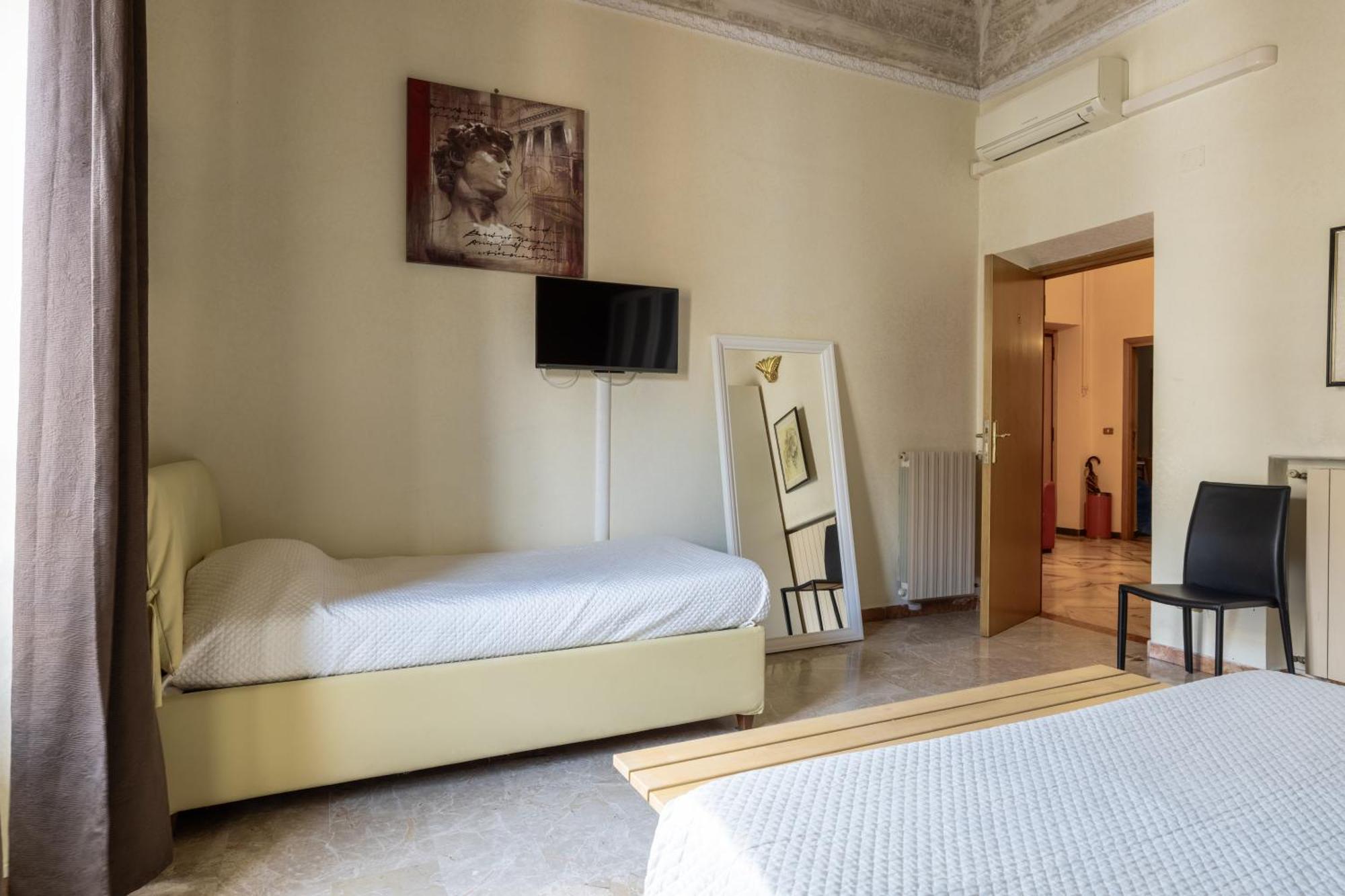 House Montebello * Roma